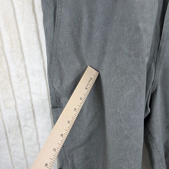 Pelagic Men's High Performance Deep Sea Hybrid Fishing Shorts Light Gray Size 34 - Picture 15 of 16